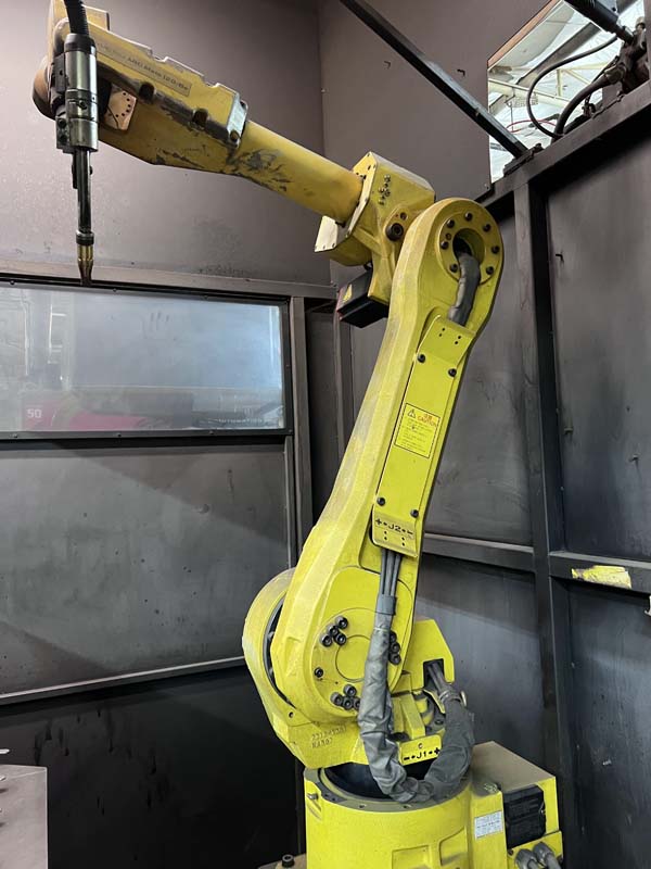 Fanuc ArcMate 120iBE with Rj3iB controller